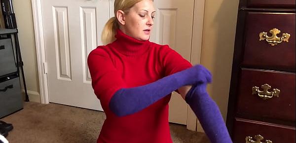  Mommys Purple Gloves